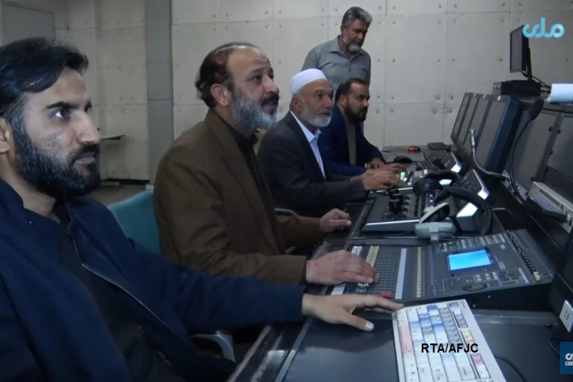 مرکز خبرنگاران افغانستان ۱۹۰ مورد نقض آزادی رسانه‌ها و خبرنگاران را در افغانستان در چهارمین سال زمام‌داری طالبان ثبت کرده است 